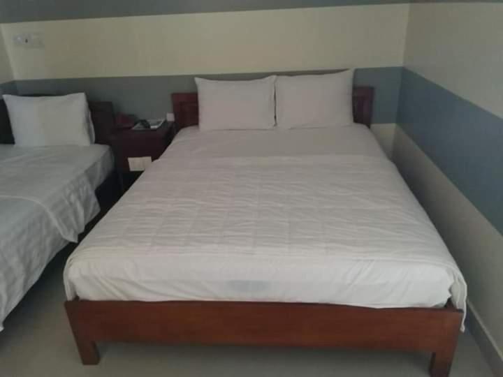 Khach San Long Ty Hotel Ca Mau Luaran gambar
